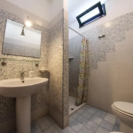 بيت للعطل Aries مارينا دي مانكافيسا