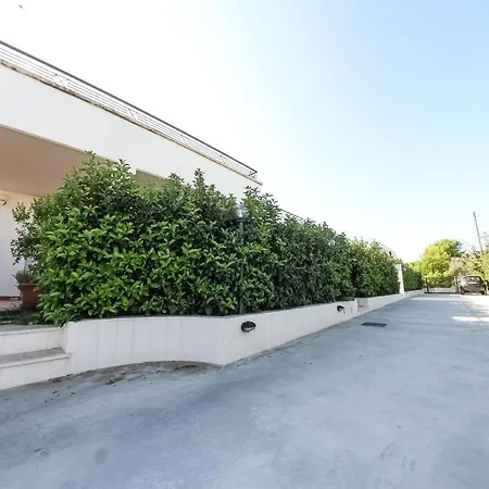 بيت للعطل Aries *